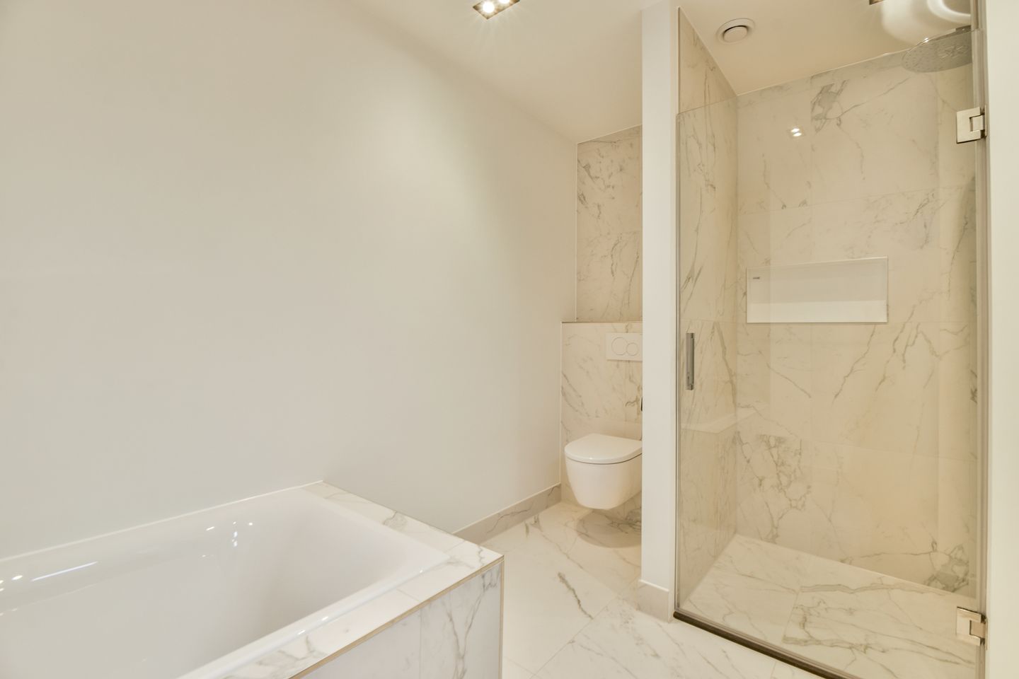 Photo 20 of Henri Polaklaan 5-H