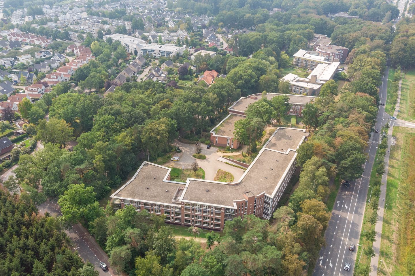Foto 5 van Bloemendalsweg 3-F13