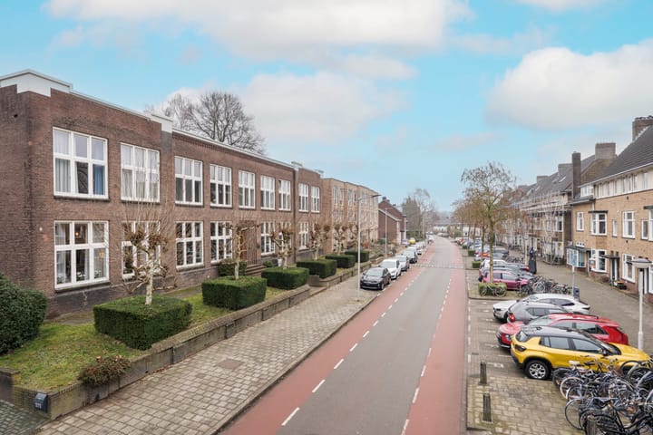 Foto 71 van Rosendaalsestraat 373