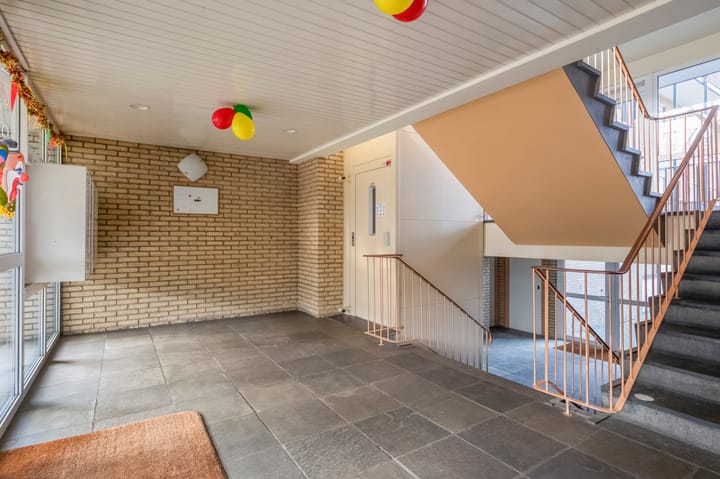 Foto 29 van Walramstraat 37-II