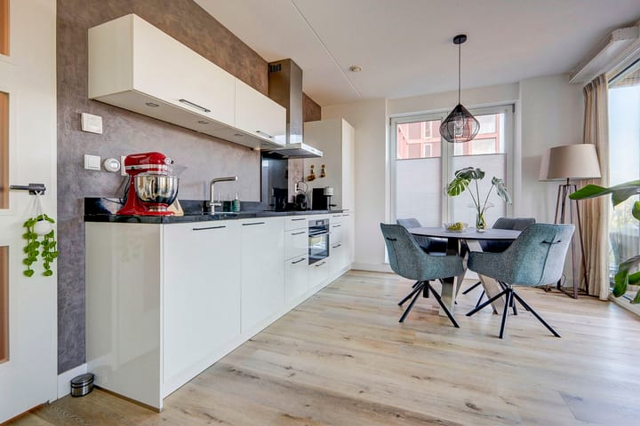 Photo 2 of Claus Sluterweg 253