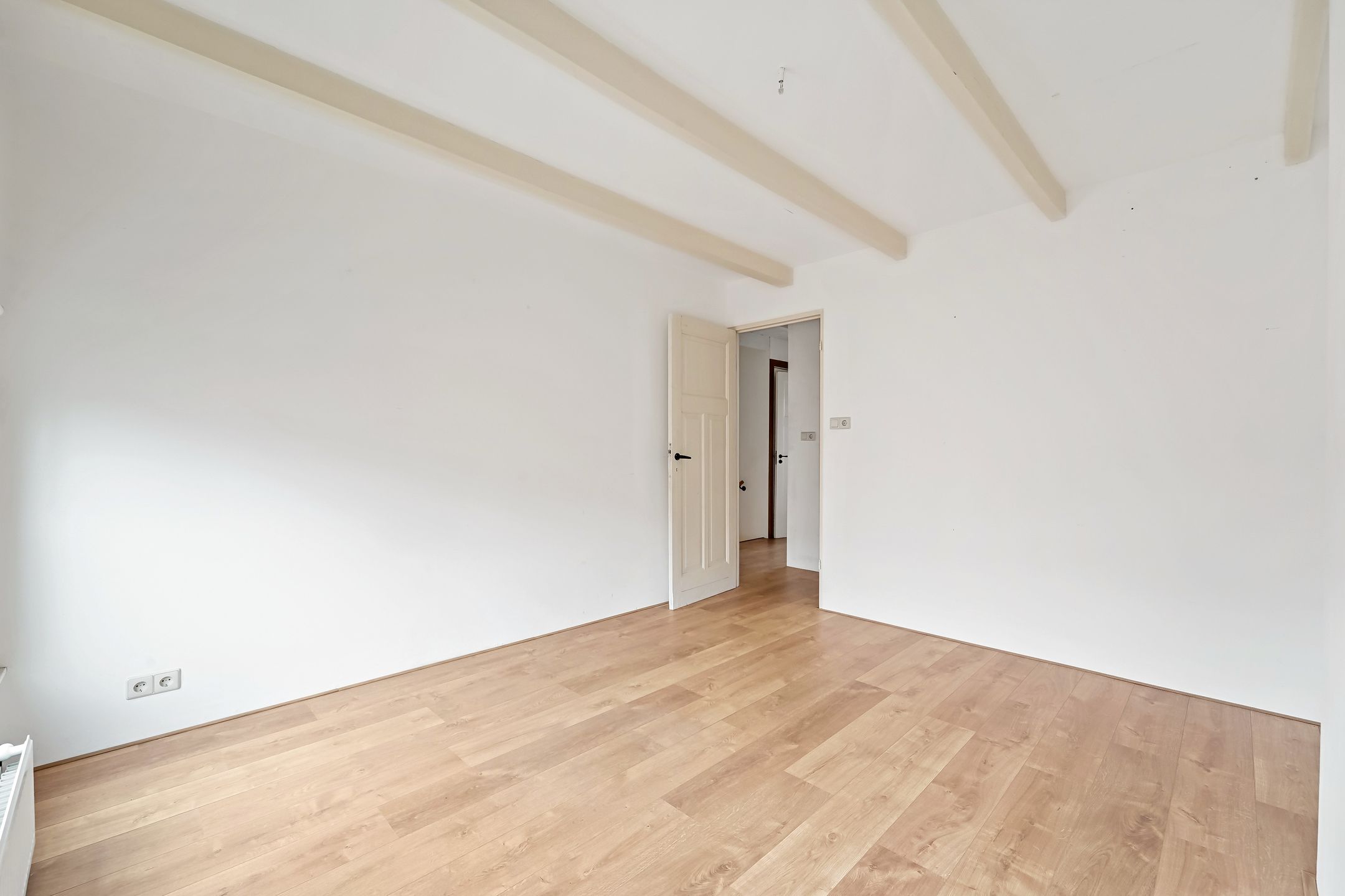 Foto 15 van Van Limburg Stirumstraat 149