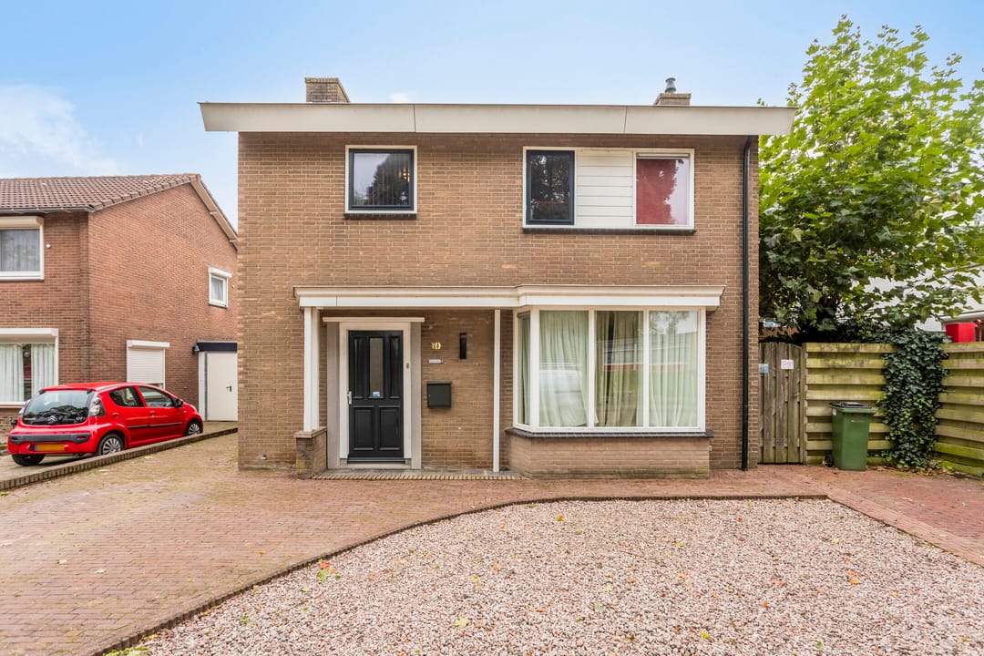 Photo 1 of Prins Bernhardstraat 10