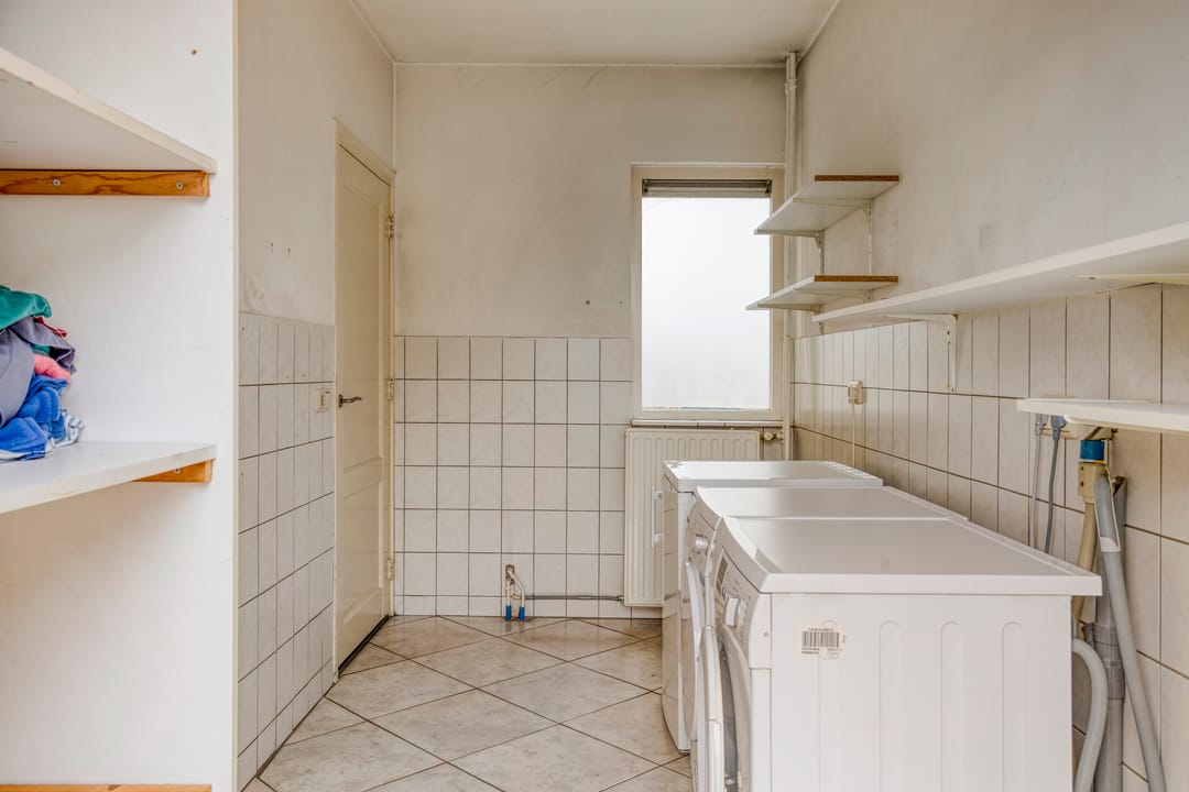 Photo 17 of Prins Bernhardstraat 10