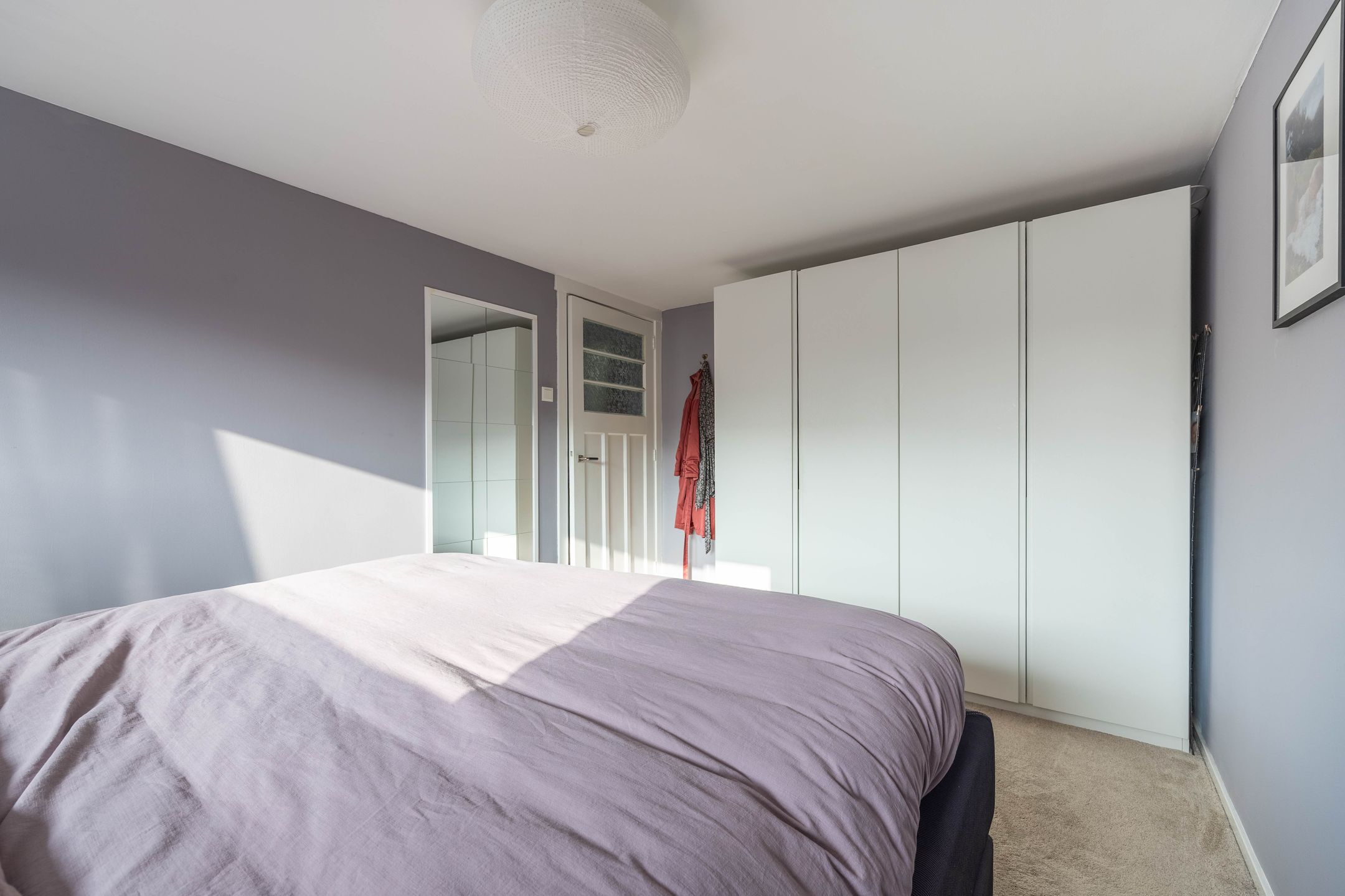 Photo 12 of Brederodestraat 8