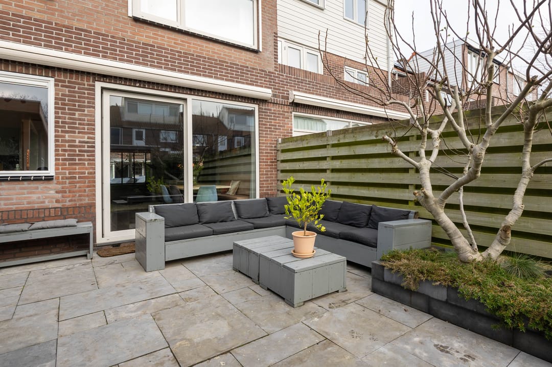 Photo 23 of Brederodestraat 8