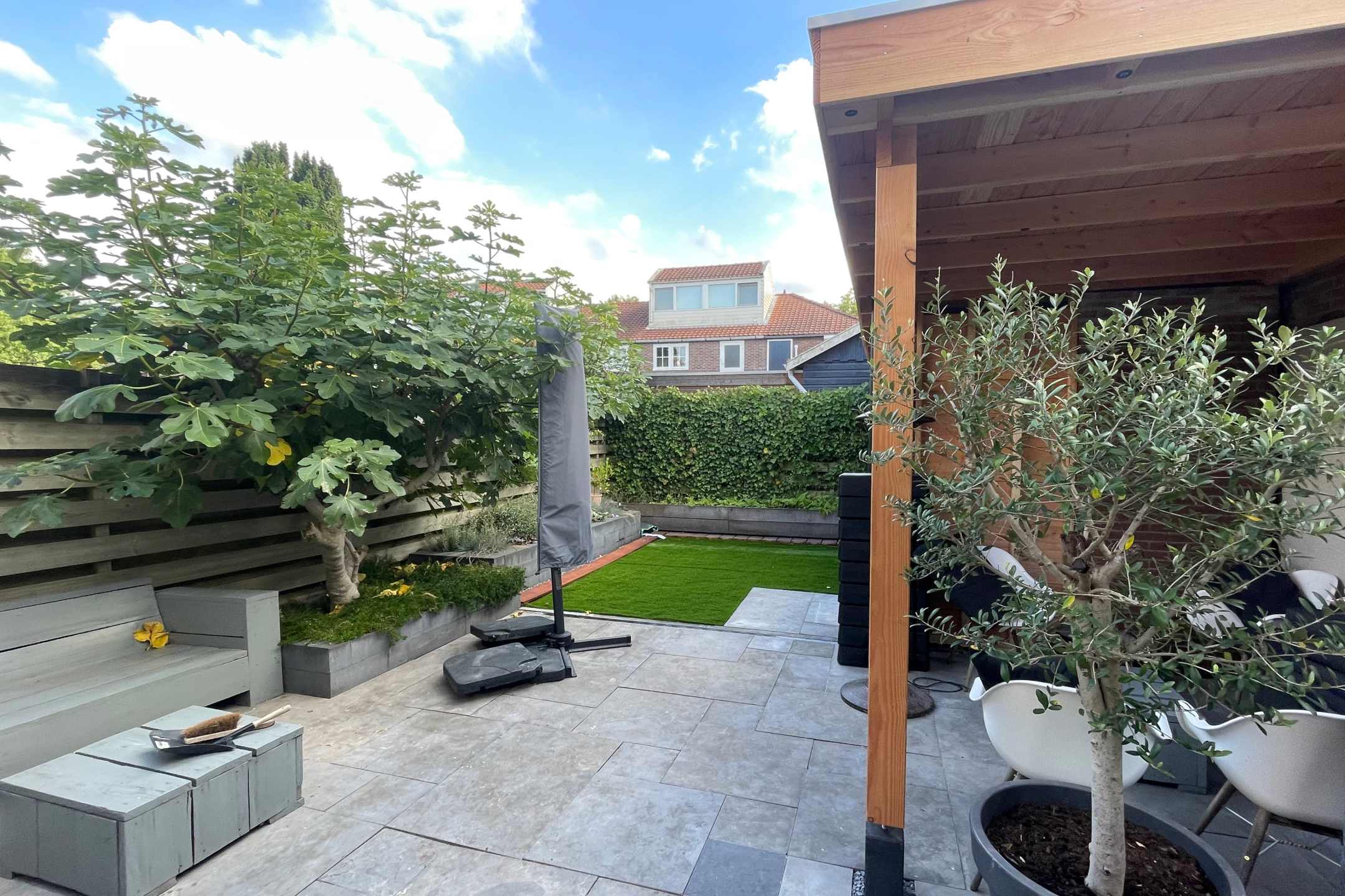 Photo 27 of Brederodestraat 8