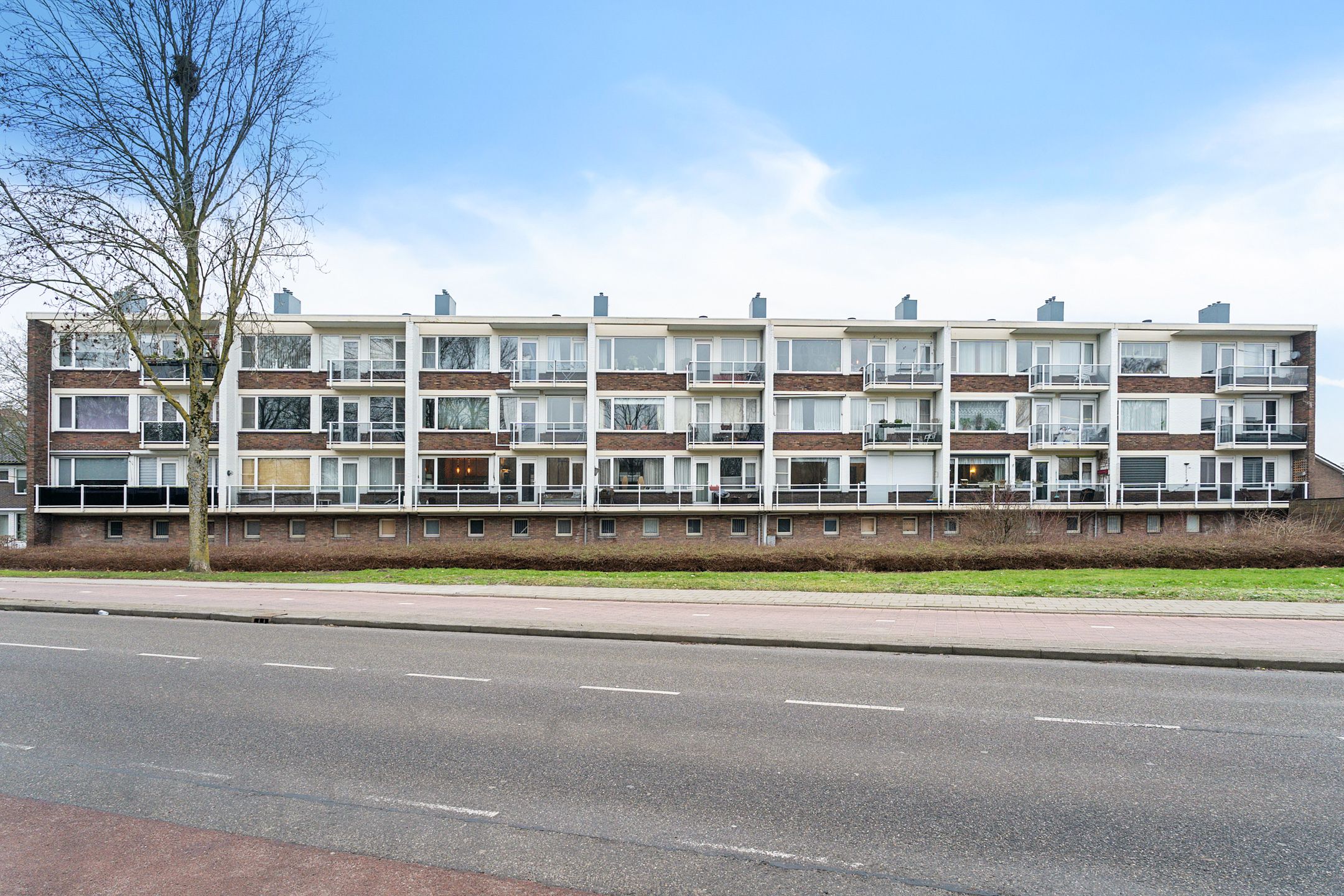 Foto 6 van Dr. J. W. Paltelaan 126