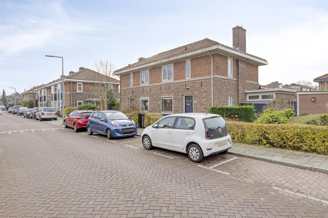 Foto 2 van Adrianalaan 226