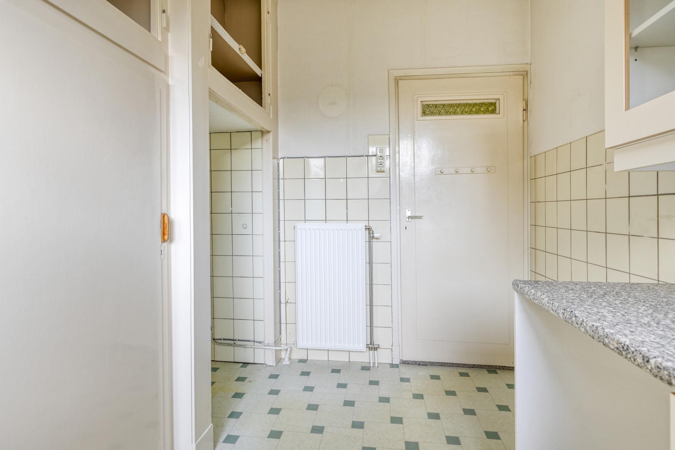 Foto 24 van Adrianalaan 226