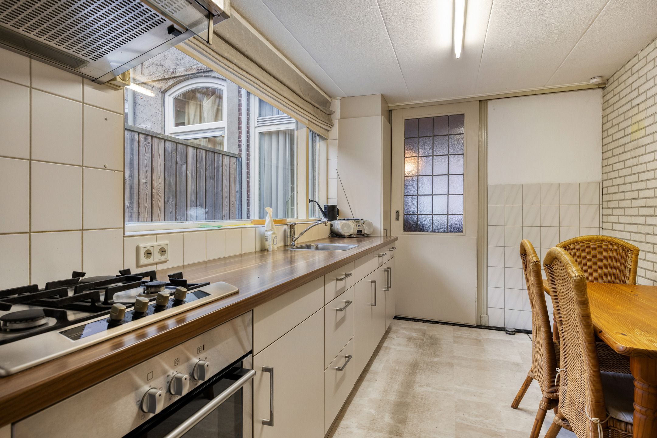 Photo 12 of Boomstraat 110