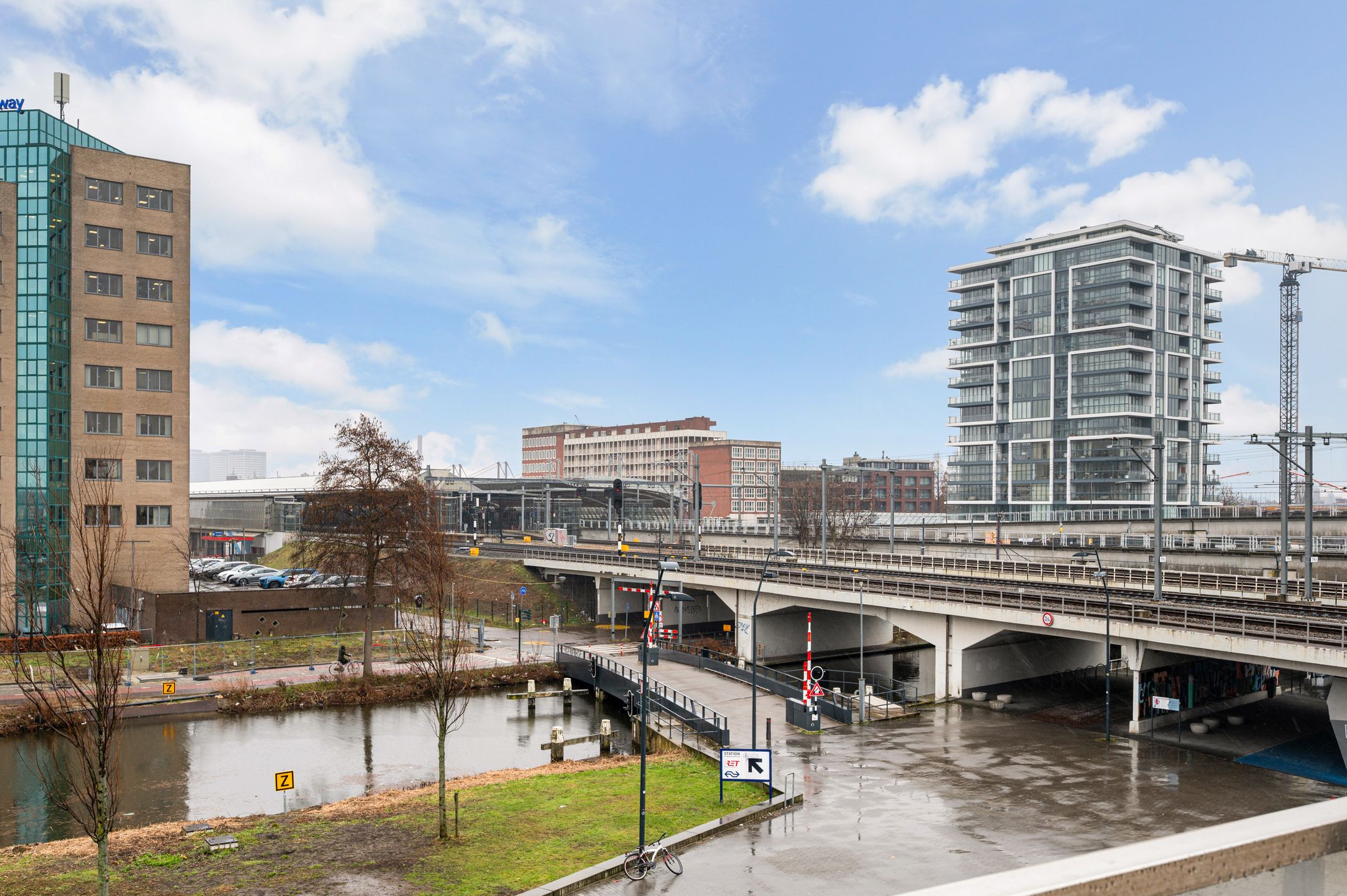 Photo 42 of Johan Braakensiekstraat 64