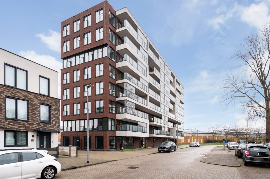 Photo 52 of Johan Braakensiekstraat 64