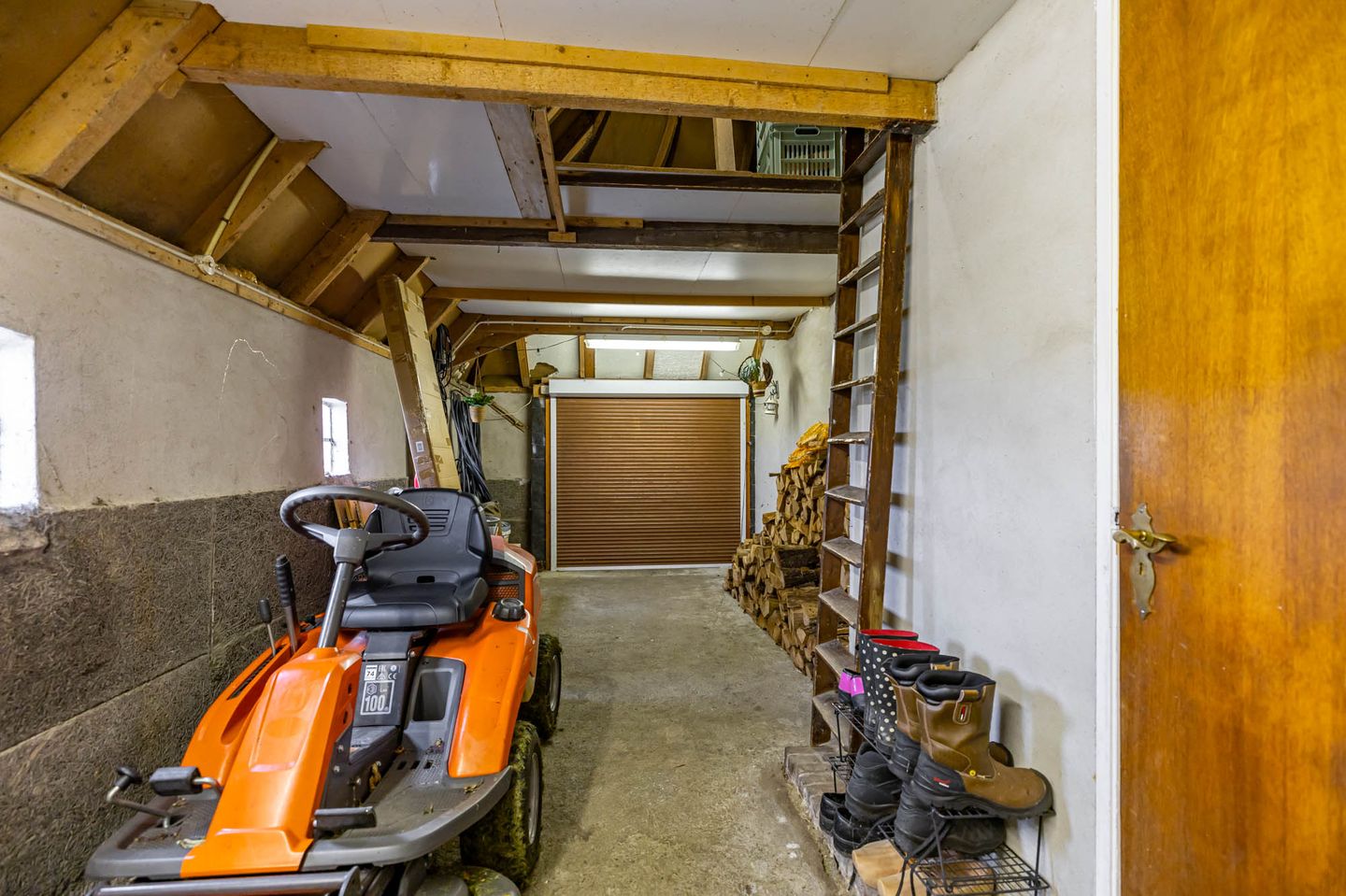 Foto 35 van Wierhuizerweg 2