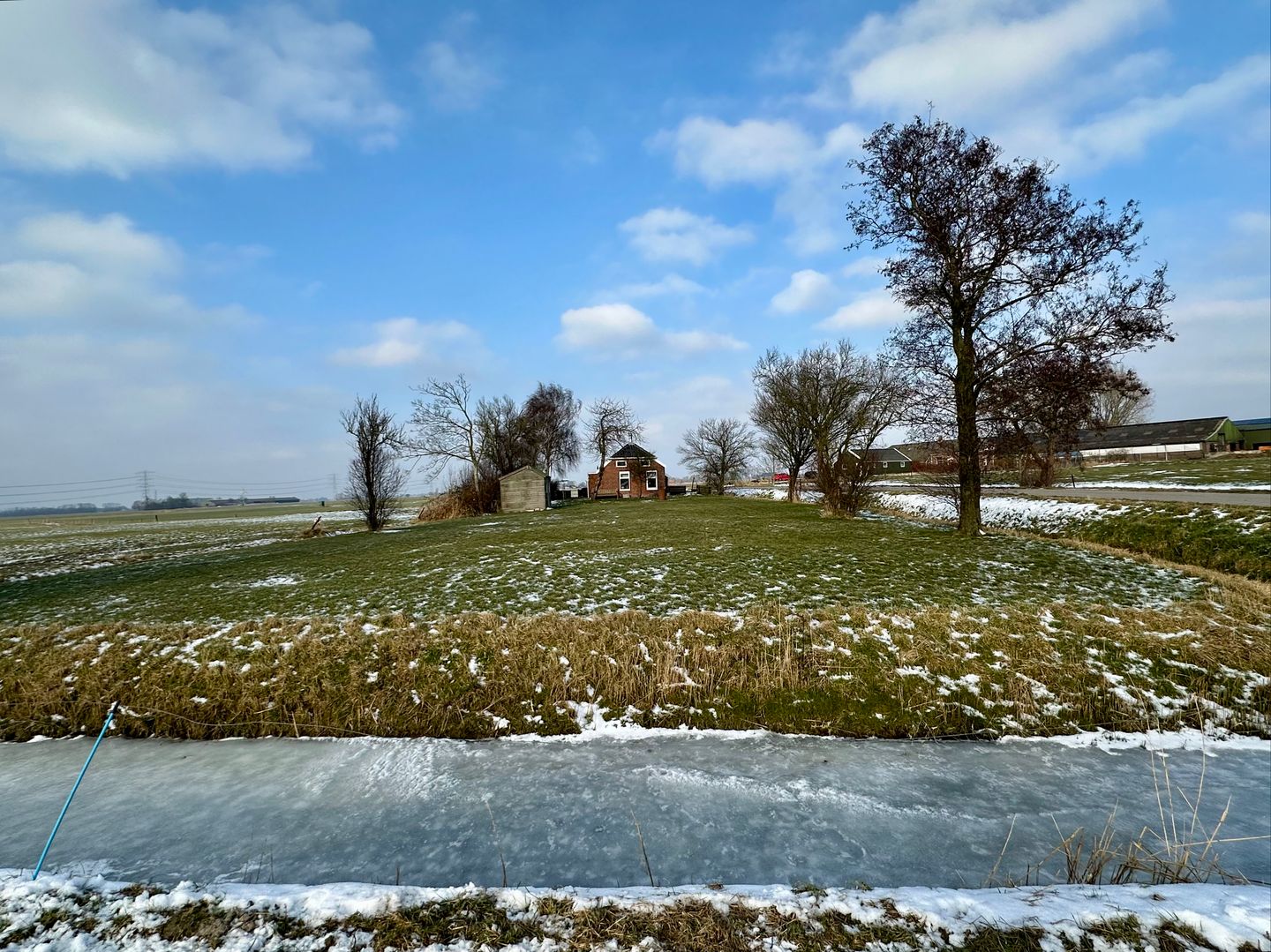 Foto 40 van Wierhuizerweg 2