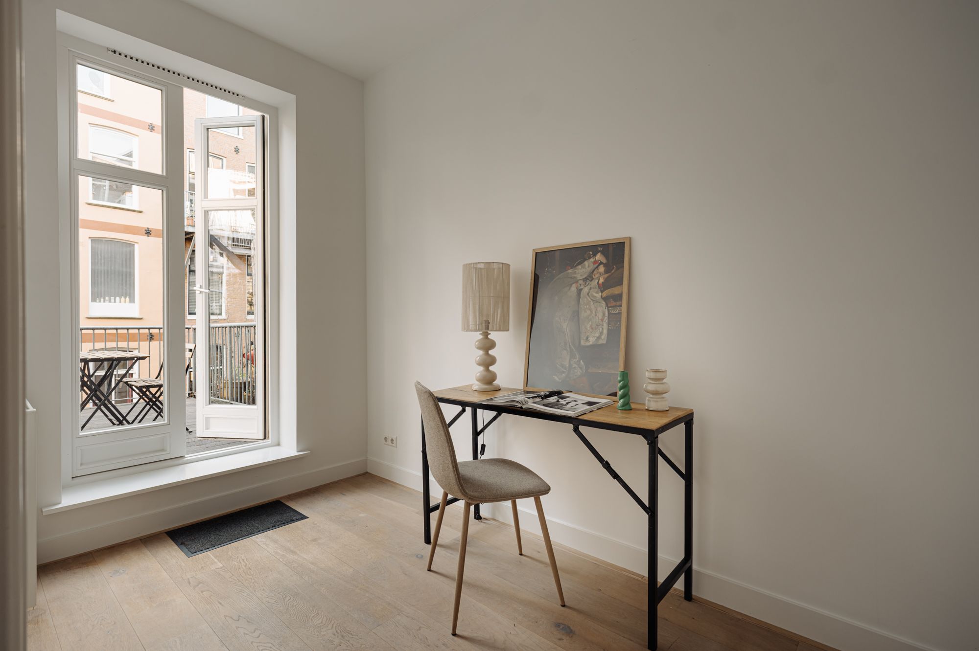 Foto 18 van Jacob van Lennepstraat 15-1