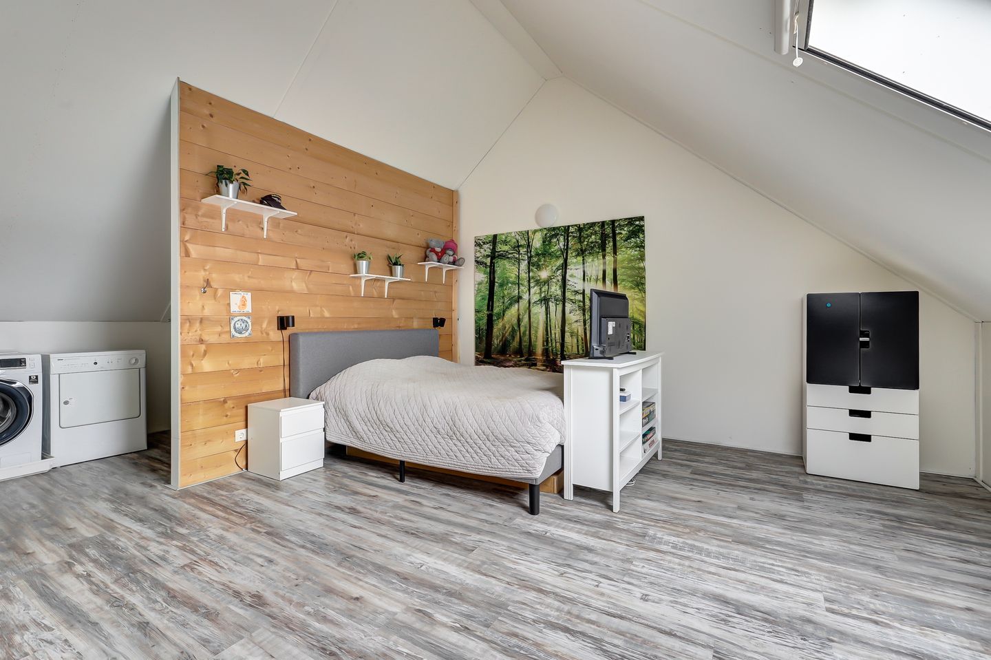 Photo 29 of De Vriendschap 8