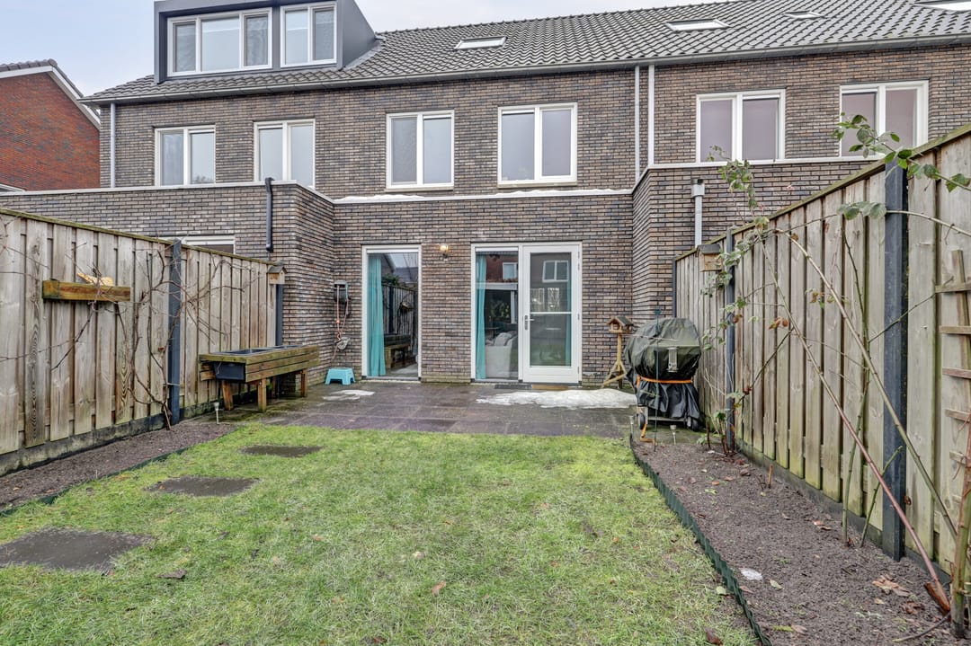 Photo 32 of De Vriendschap 8