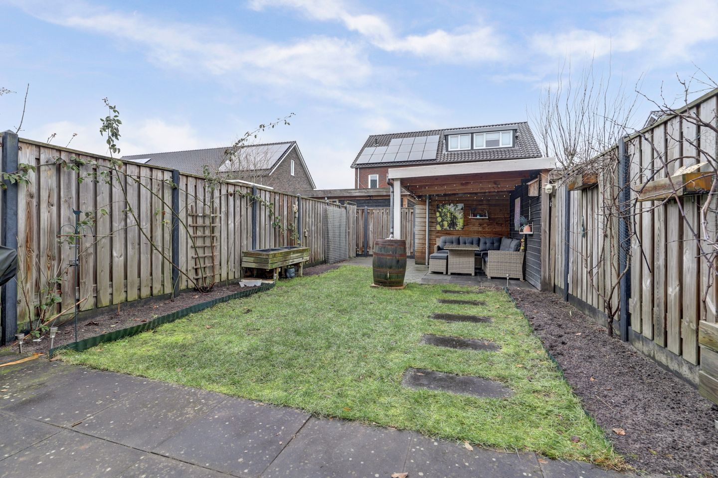 Photo 34 of De Vriendschap 8