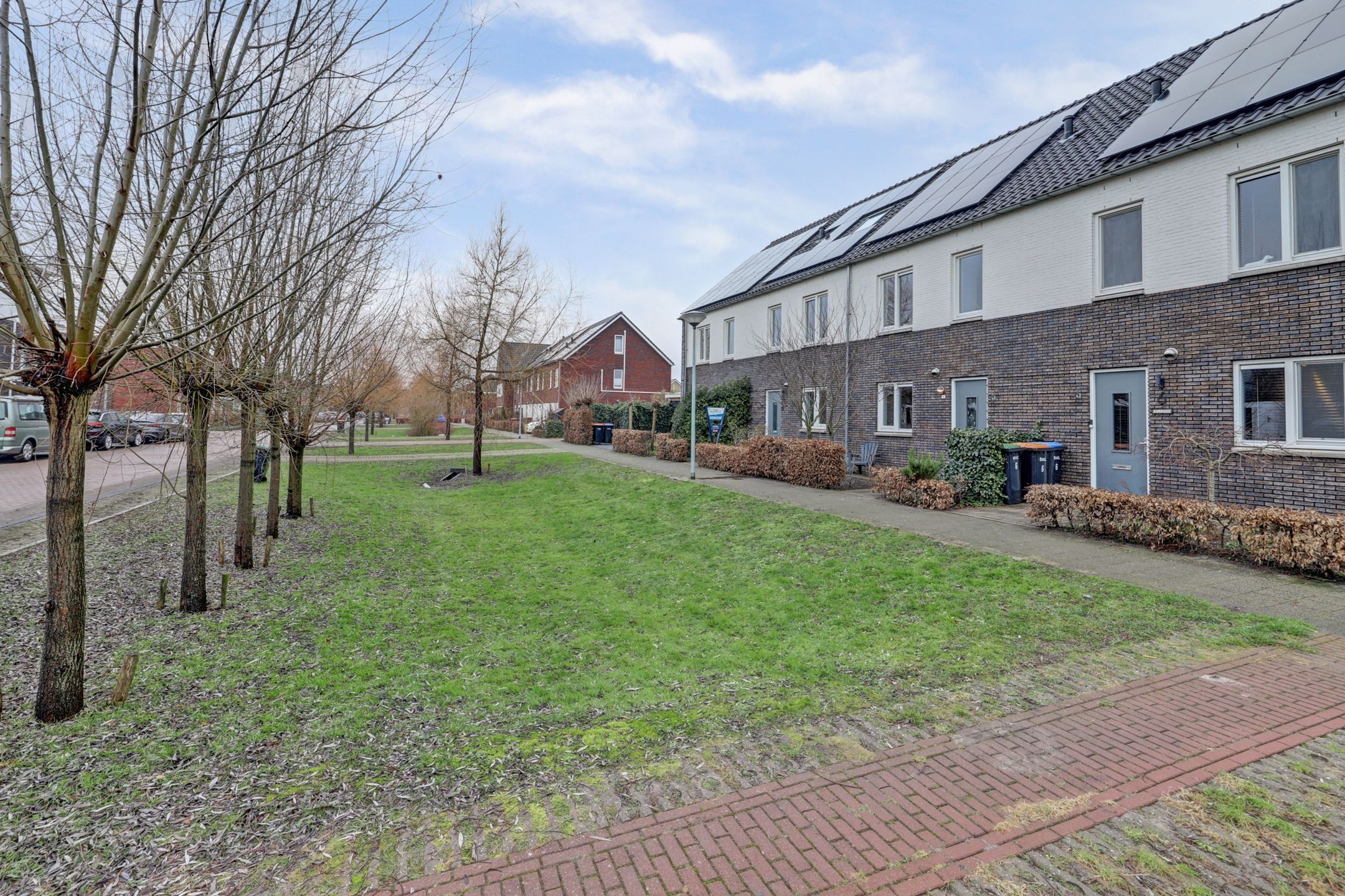 Photo 39 of De Vriendschap 8