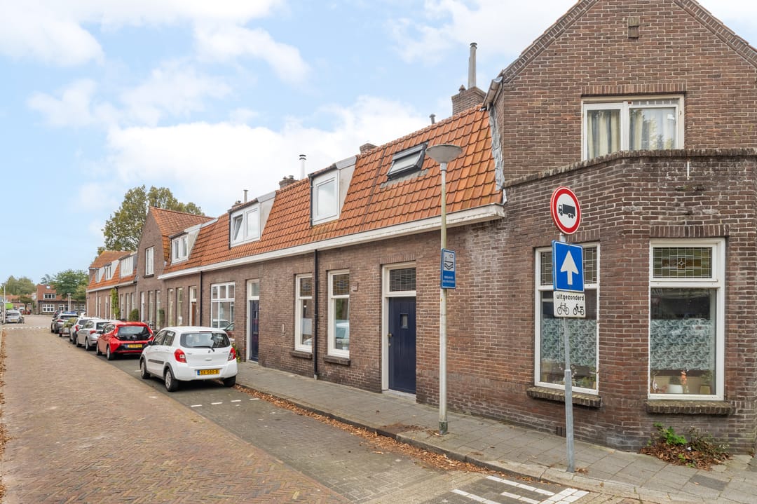 Foto 32 van Trompstraat 2