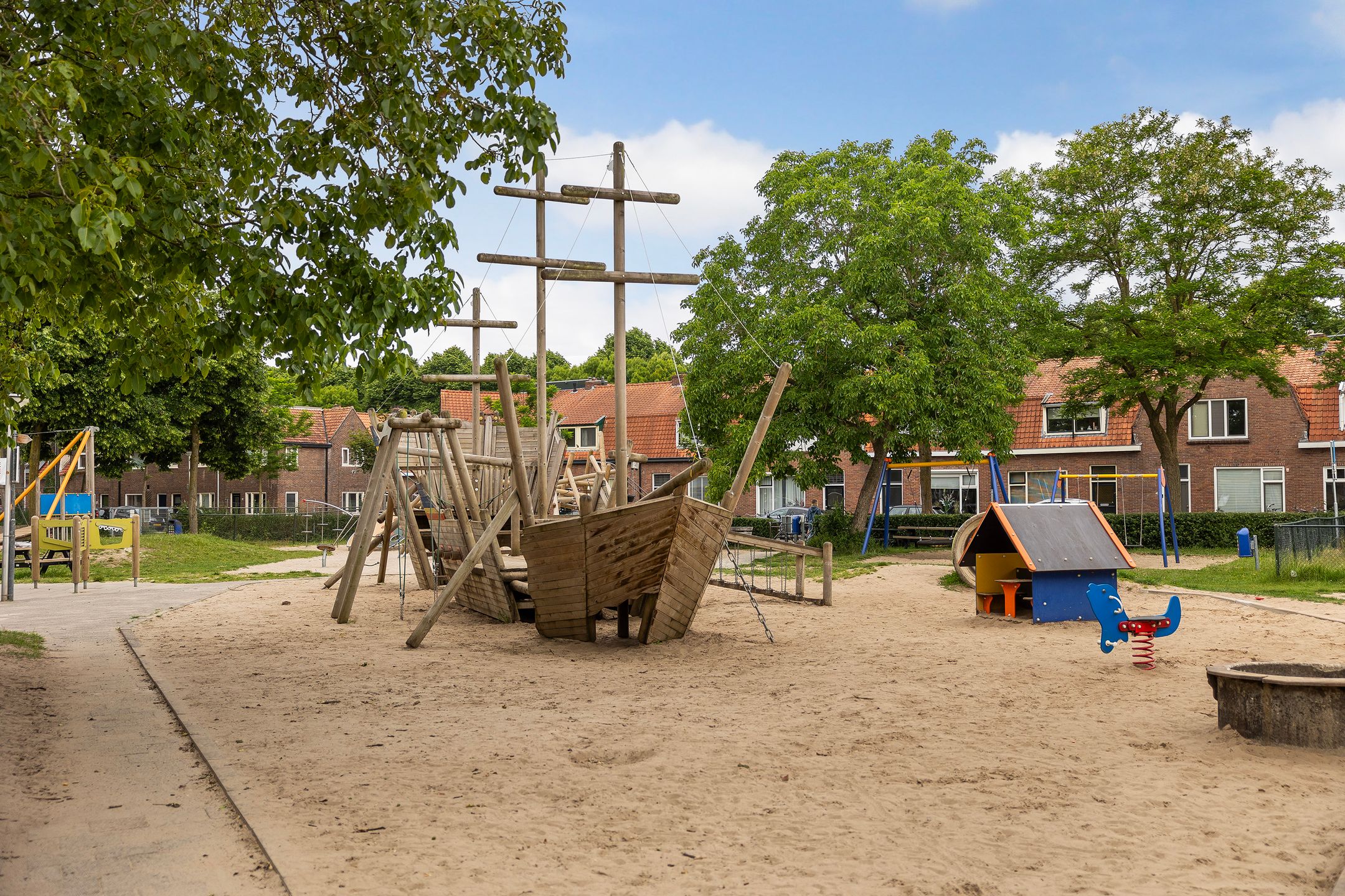 Foto 42 van Trompstraat 2