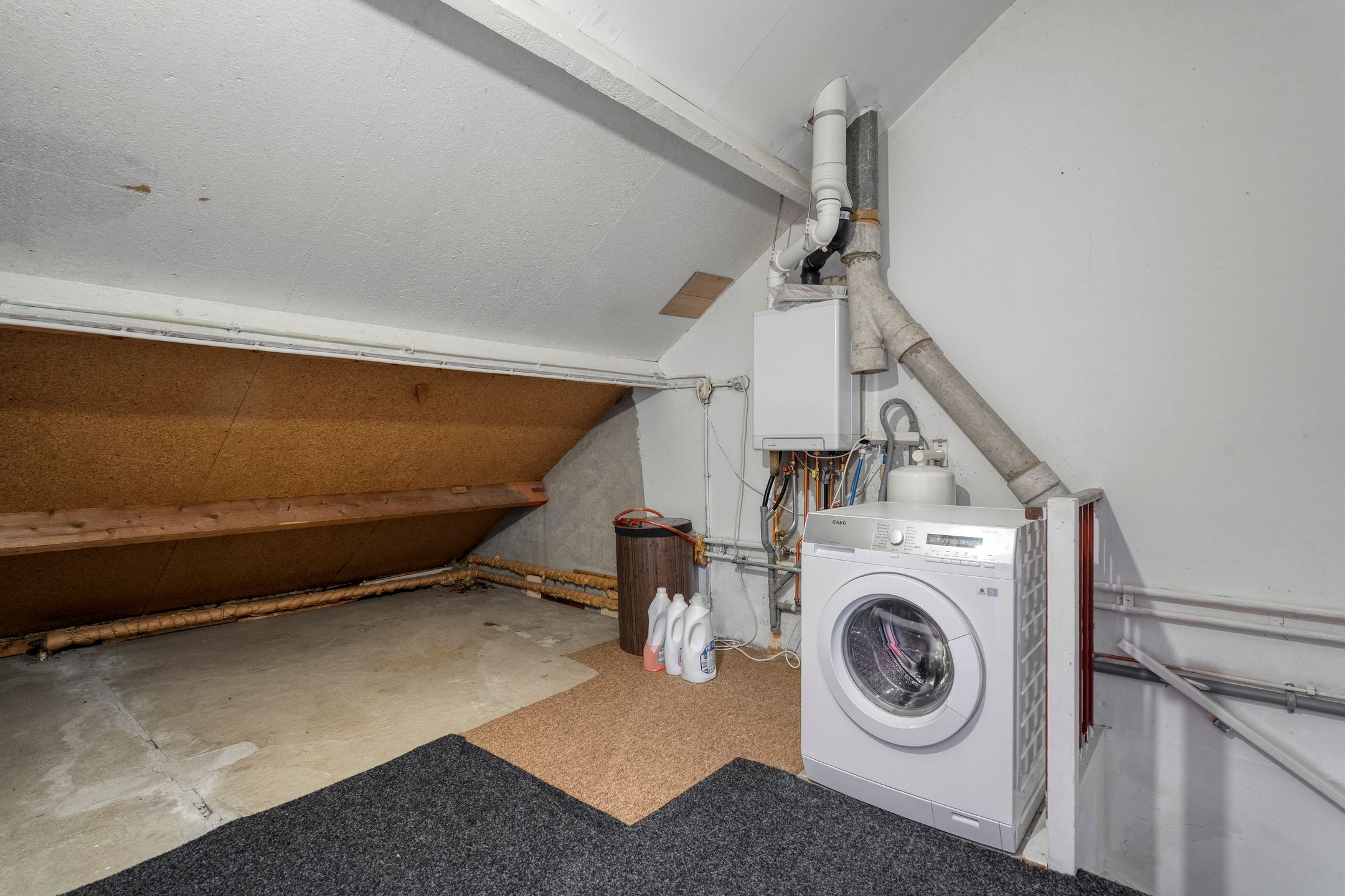 Photo 21 of Esdoornstraat 53