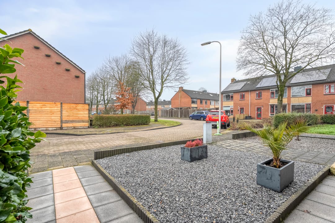 Photo 28 of Esdoornstraat 53