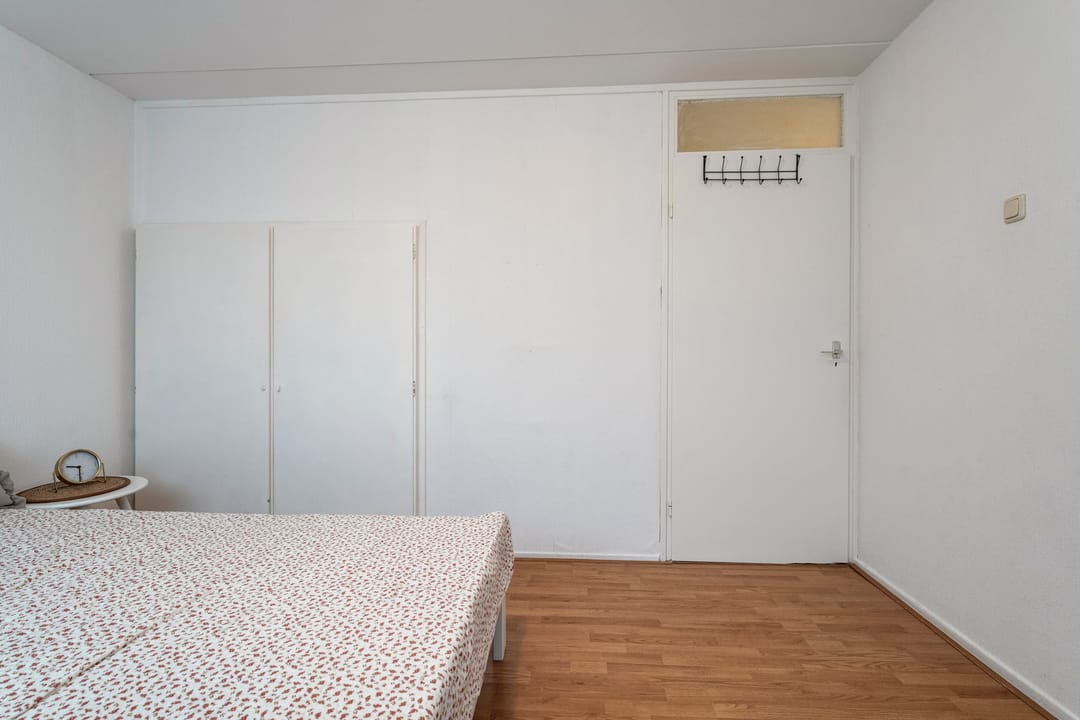 Photo 16 of Esdoornstraat 53