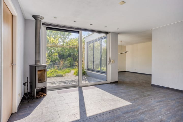 Photo 5 of Zwanenlaan