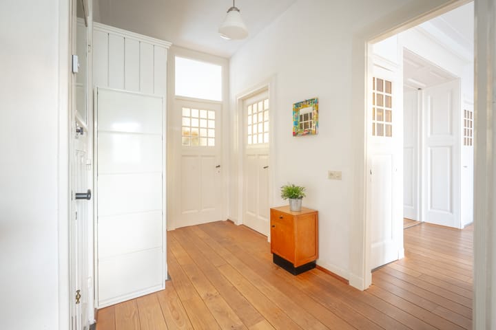 Photo 4 of Admiraal De Ruijterweg 123-3