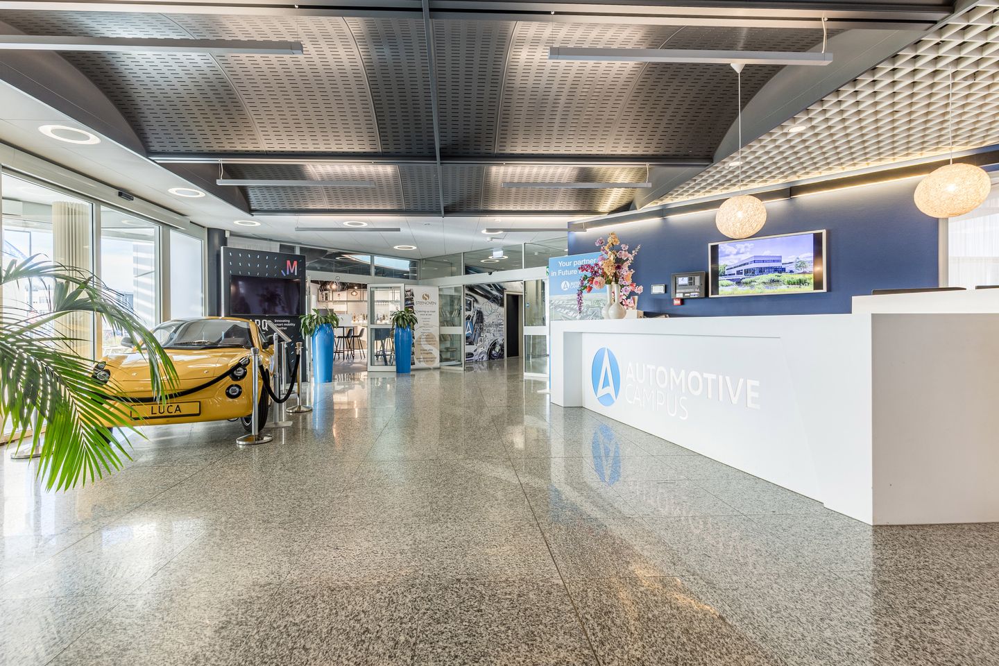 Bekijk foto 4 van Automotive Campus 30