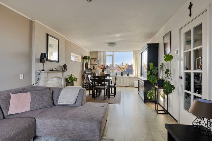 Foto 11 van Maasstraat 8