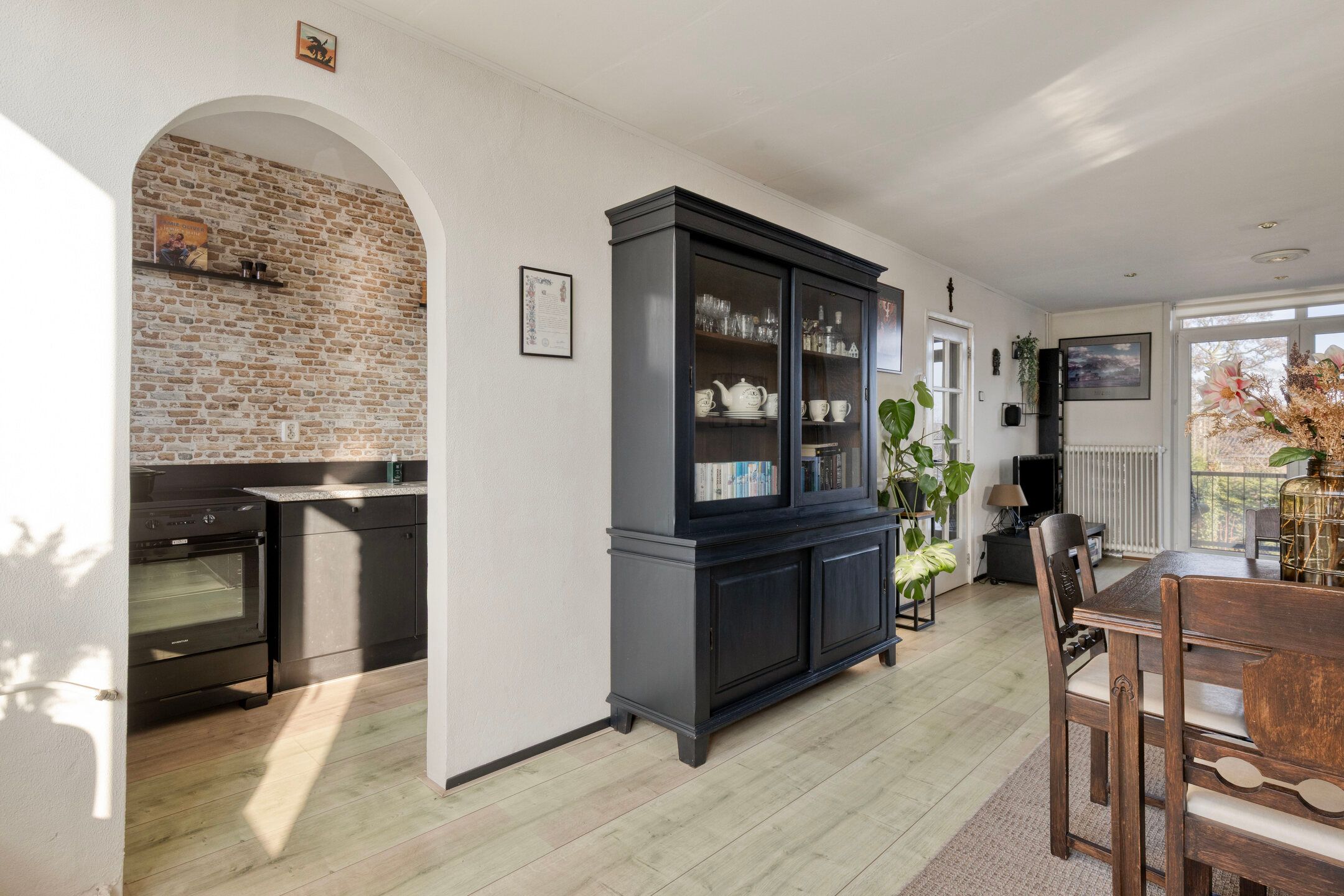 Foto 15 van Maasstraat 8