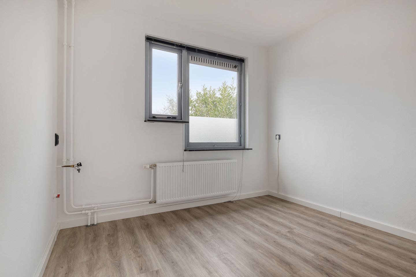 Photo 19 of Dagmaatstraat 24