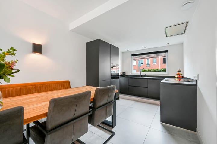 Foto 11 van Hendrik Schoonbroodstraat 11