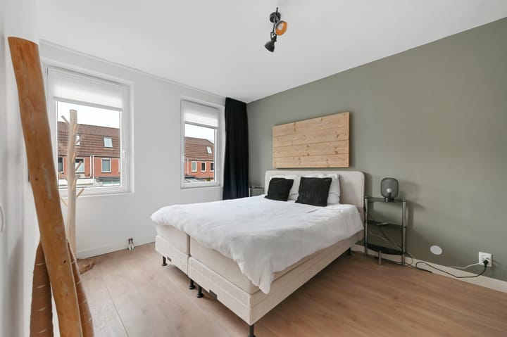 Foto 24 van Hendrik Schoonbroodstraat 11