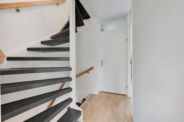 Foto 23 van Hendrik Schoonbroodstraat 11