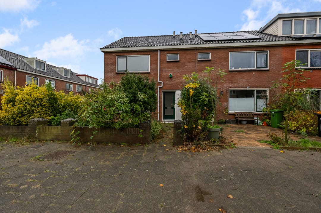 Foto 1 van Woekeven 9