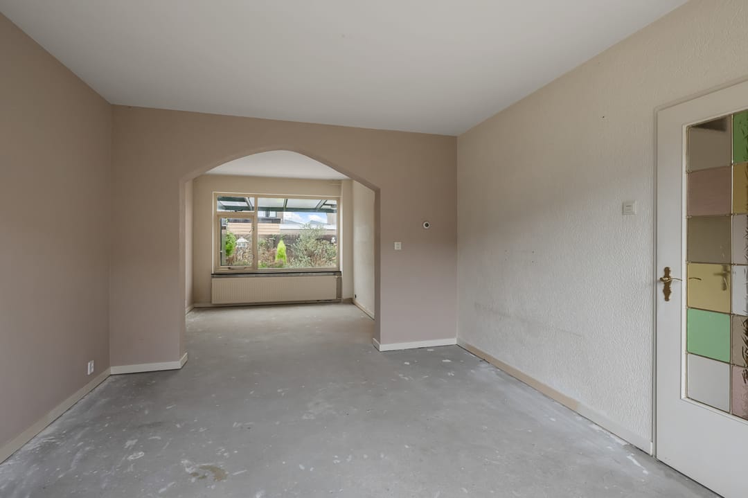 Foto 2 van Woekeven 9