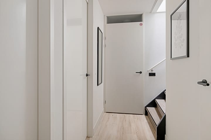 Photo 16 of Amersfoortsestraat 126-B04