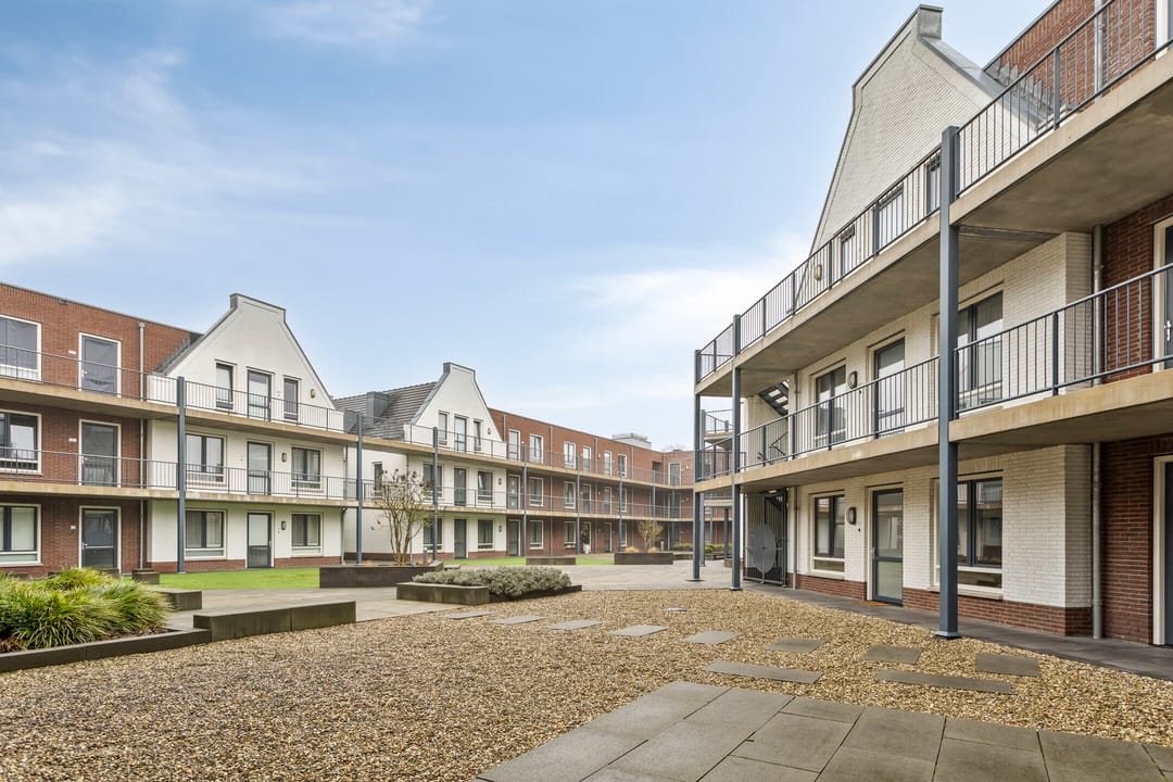 Foto 22 van Ds. Van de Woestijnehof 22