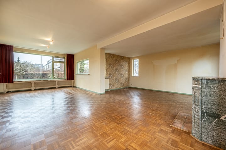 Foto 8 van van Ostadestraat 15