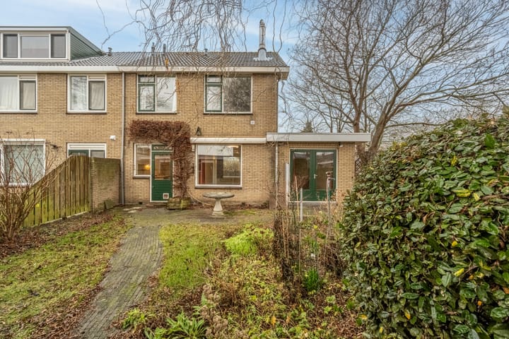 Foto 34 van van Ostadestraat 15