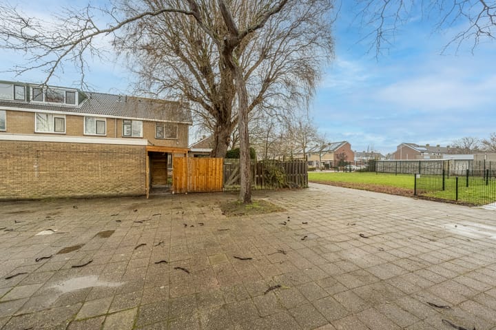 Foto 39 van van Ostadestraat 15