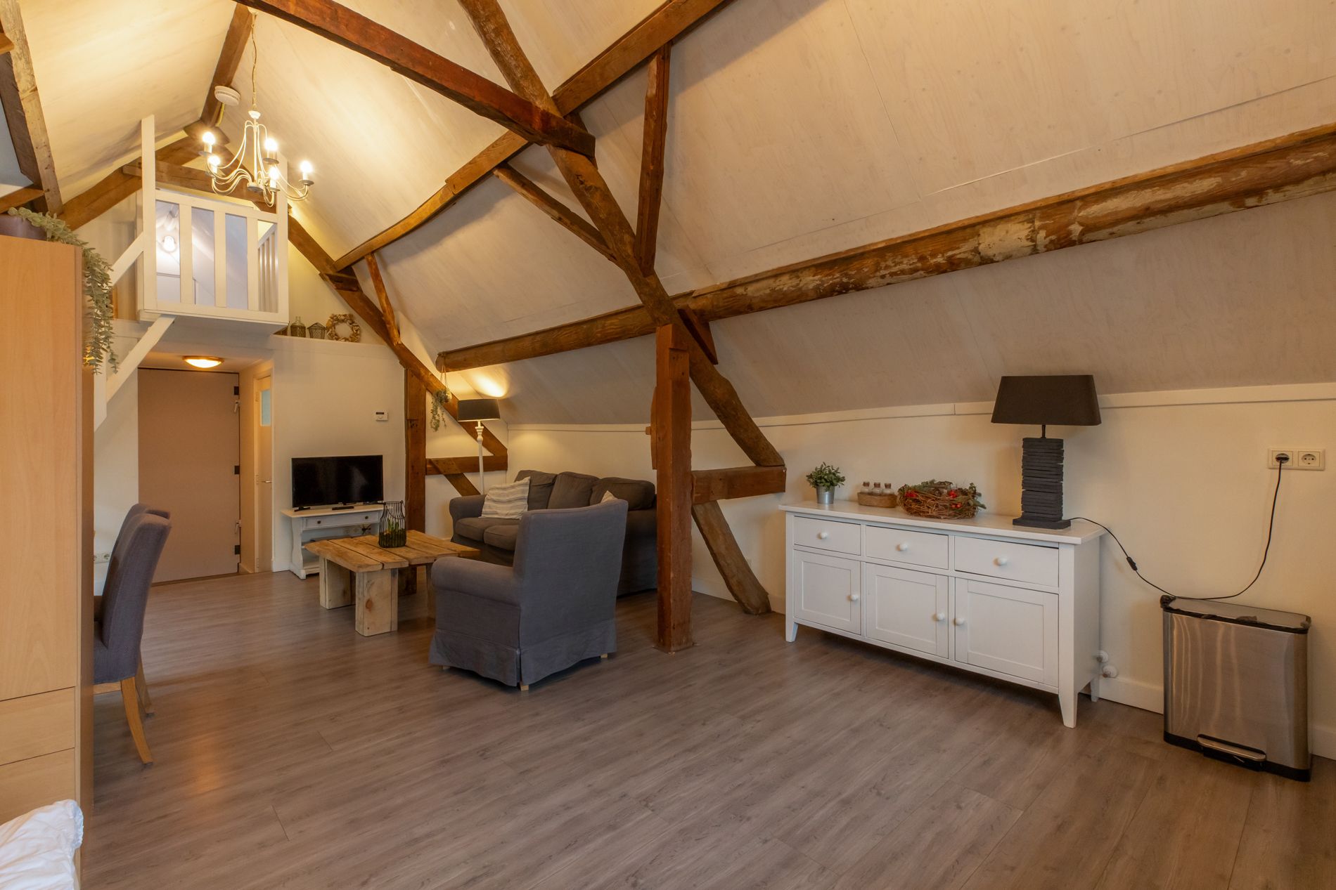 Foto 36 van Prelaatweg 75