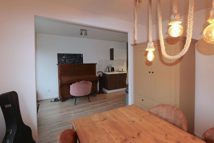 Photo 9 of Joris Ivenslaan 115