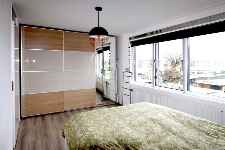 Photo 16 of Joris Ivenslaan 115