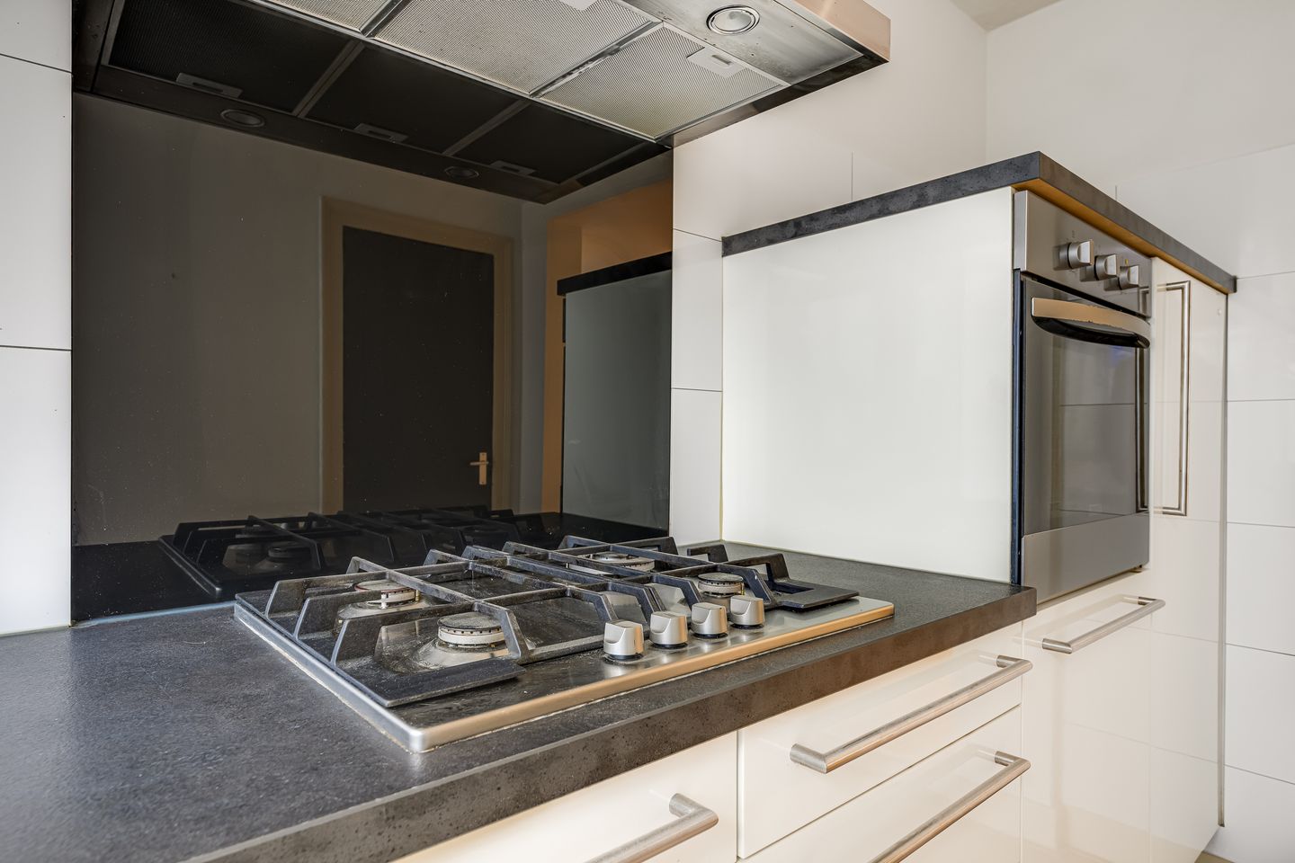 Foto 10 van Narmstraat 18