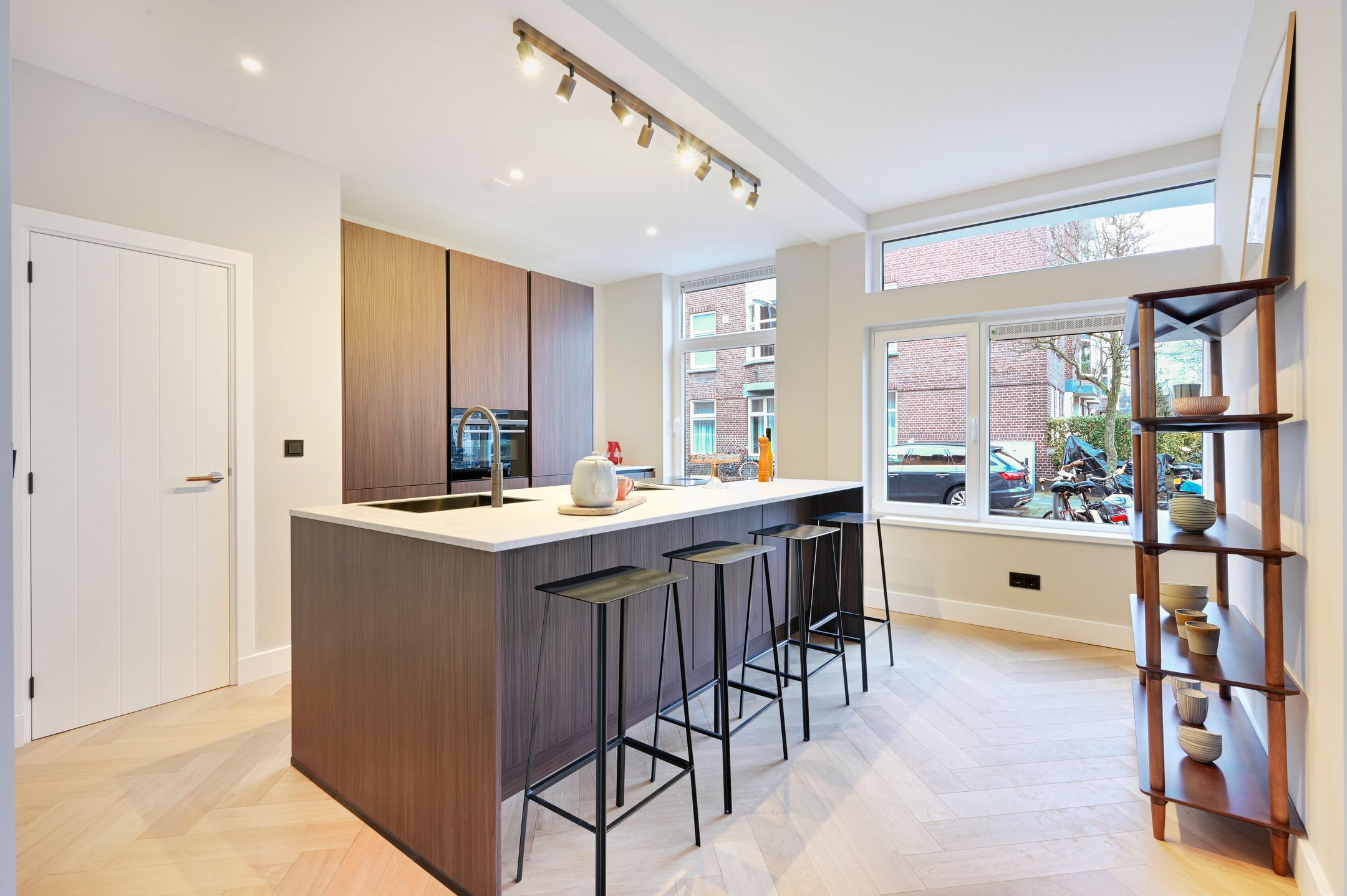 Foto 12 van van Egmondestraat 9